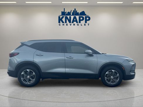 Used 2024 Chevrolet Blazer LT w/ Convenience Package AWD/4WD image 6