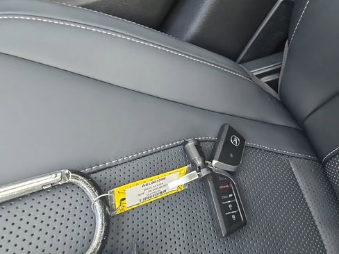 Certified 2025 Acura RDX SH-AWD w/ Technology Package image 36