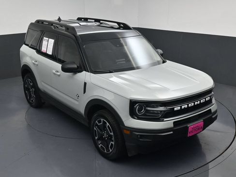 Used 2022 Ford Bronco Sport Outer Banks AWD/4WD image 15