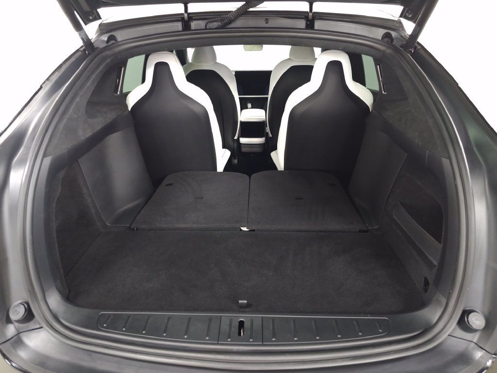 Used 2023 Tesla Model X Plaid AWD/4WD image 5