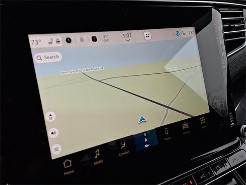 Used 2024 Jeep Wagoneer 4WD w/ Convenience Group I image 3