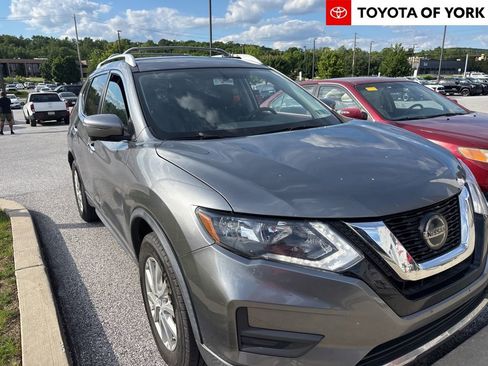 Used 2018 Nissan Rogue SV w/ Premium Package AWD/4WD image 1