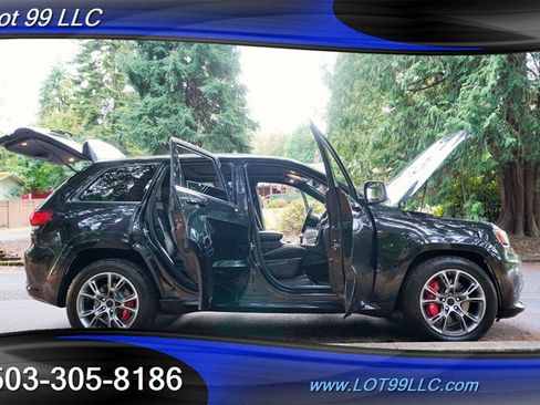Used 2014 Jeep Grand Cherokee SRT8 w/ Luxury Group II AWD/4WD image 29