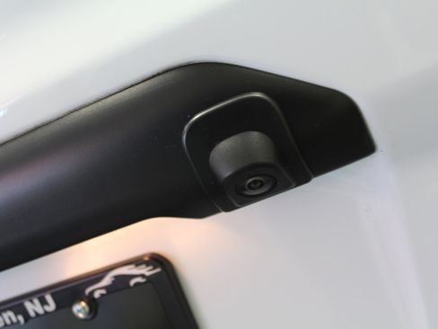 Used 2023 Ford Transit Connect XLT image 30