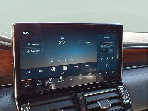 Used 2022 Lincoln Navigator L Reserve AWD/4WD image 10