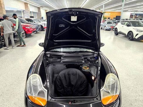 Used 2000 Porsche Boxster image 23