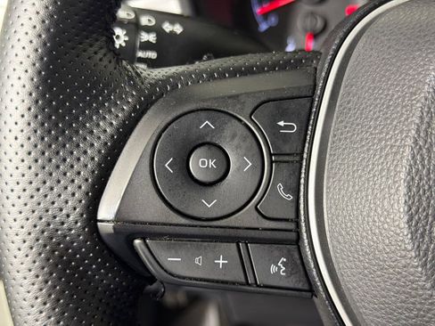 Used 2020 Toyota Corolla SE image 24