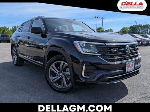 Used 2024 Volkswagen Atlas Cross Sport SEL R-Line AWD/4WD image 1