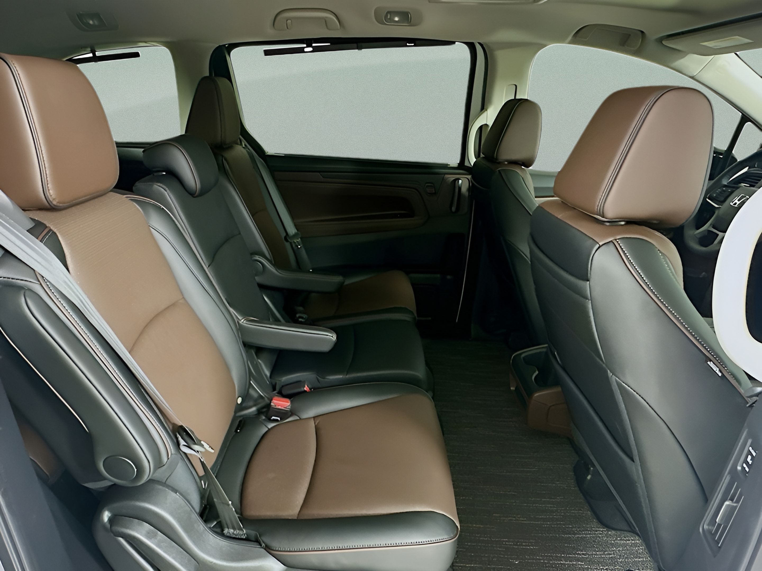 New 2026 Honda Odyssey Elite image 30