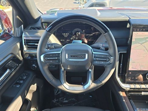 New 2026 GMC Yukon Denali w/ Advanced Technology Package AWD/4WD image 32