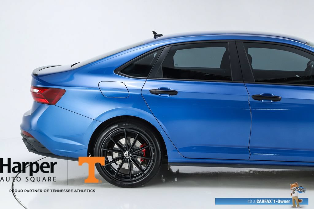 Used 2024 Volkswagen Jetta GLI 40th Anniversary Edition FWD image 47