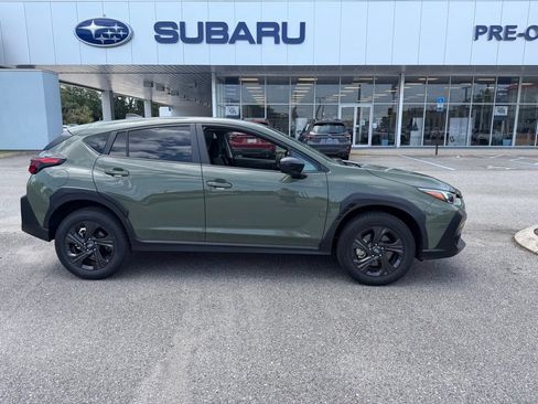 Used 2026 Subaru Crosstrek 2.5i AWD/4WD image 2