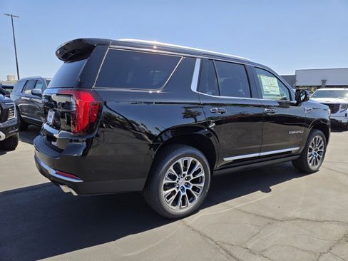 New 2025 GMC Yukon Denali w/ Sun & Power Step Package image 4
