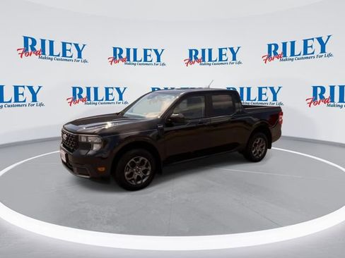 Certified 2025 Ford Maverick XLT w/ XLT Luxury Package AWD/4WD image 4