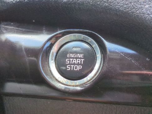 Used 2015 Kia Sorento SX FWD image 29