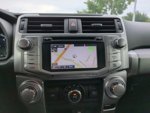 Used 2016 Toyota 4Runner SR5 RWD image 16