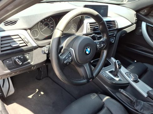 Used 2017 BMW 340i Sedan RWD image 22