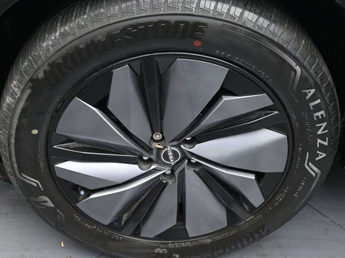 Used 2023 Nissan Ariya FWD image 40