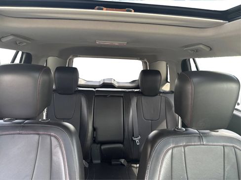 Used 2016 GMC Terrain SLT w/ Open Road Package AWD/4WD image 15