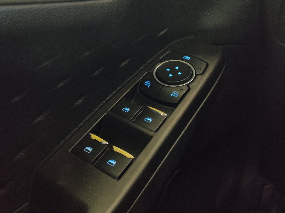Used 2020 Ford Escape SE FWD image 27