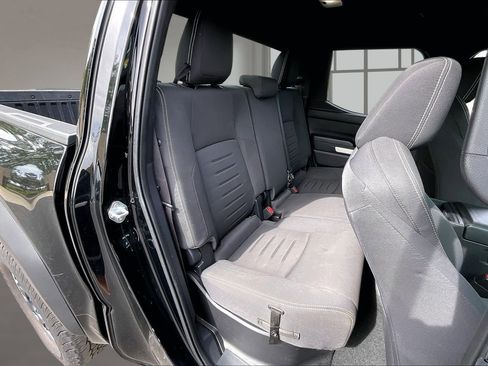 Used 2024 Toyota Tacoma TRD Off-Road image 26