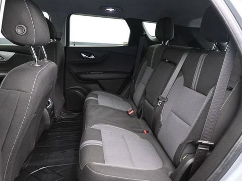 Used 2024 Chevrolet Blazer LT w/ Convenience Package AWD/4WD image 27