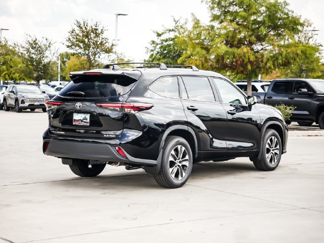 New 2026 Toyota Highlander XLE AWD/4WD image 4