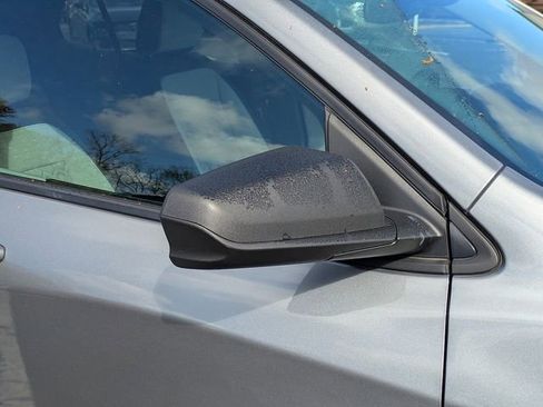 Used 2024 Chevrolet Equinox LS w/ LS Convenience Package image 11