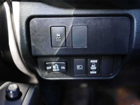 Used 2021 Toyota Tacoma TRD Off-Road w/ Technology Package image 35