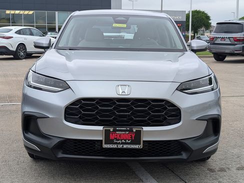 Used 2023 Honda HR-V LX image 6