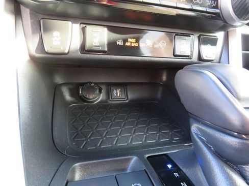 Certified 2023 Toyota RAV4 XLE Premium image 25