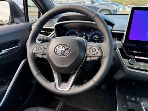 New 2026 Toyota Corolla Cross XSE image 8