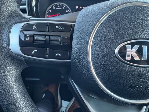 Used 2021 Kia K5 LXS FWD image 16