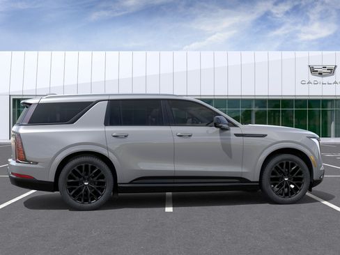 New 2026 Cadillac Escalade IQL Sport 1 w/ LPO, ONYX Package AWD/4WD image 5