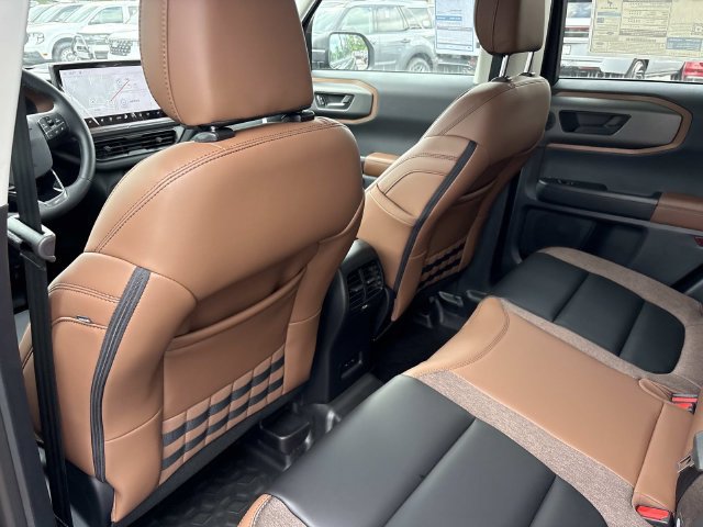 New 2026 Ford Bronco Sport Outer Banks w/ Sasquatch Outer Banks Package AWD/4WD image 17