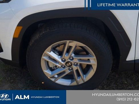 New 2026 Hyundai Tucson SE image 13