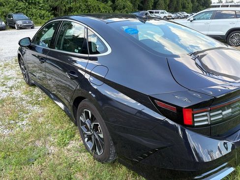 Used 2025 Hyundai Sonata SEL FWD image 7