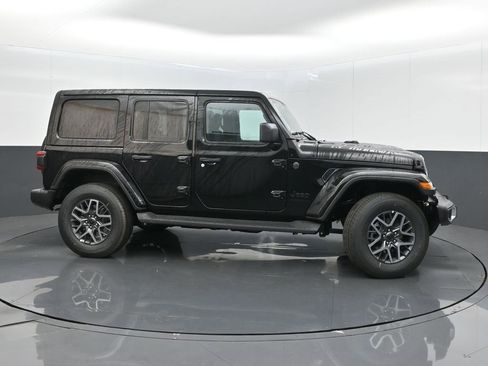 New 2025 Jeep Wrangler Sahara image 8