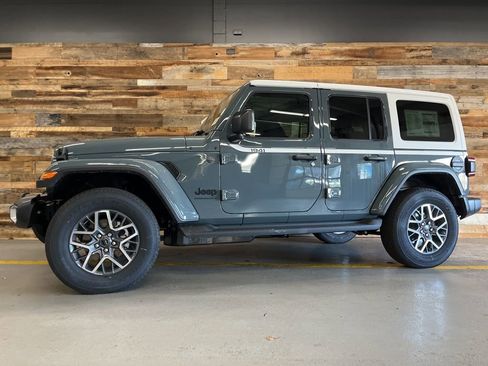 New 2026 Jeep Wrangler Sahara w/ Whitecap Package image 53