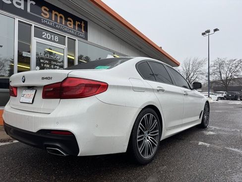 Used 2017 BMW 540i xDrive image 6