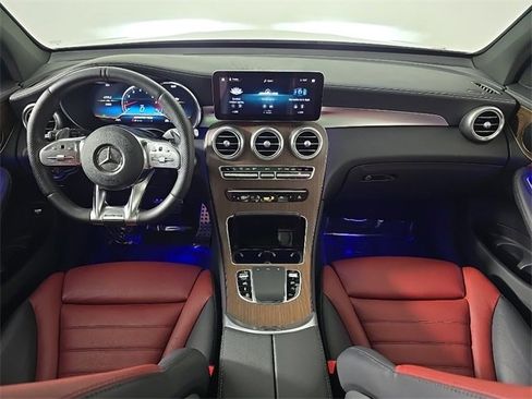 Certified 2022 Mercedes-Benz GLC 43 AMG 4MATIC image 28