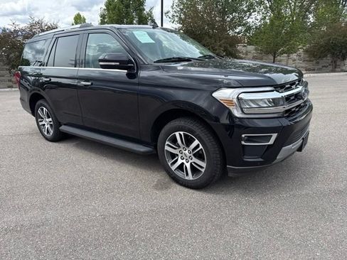 Used 2024 Ford Expedition Limited AWD/4WD image 17
