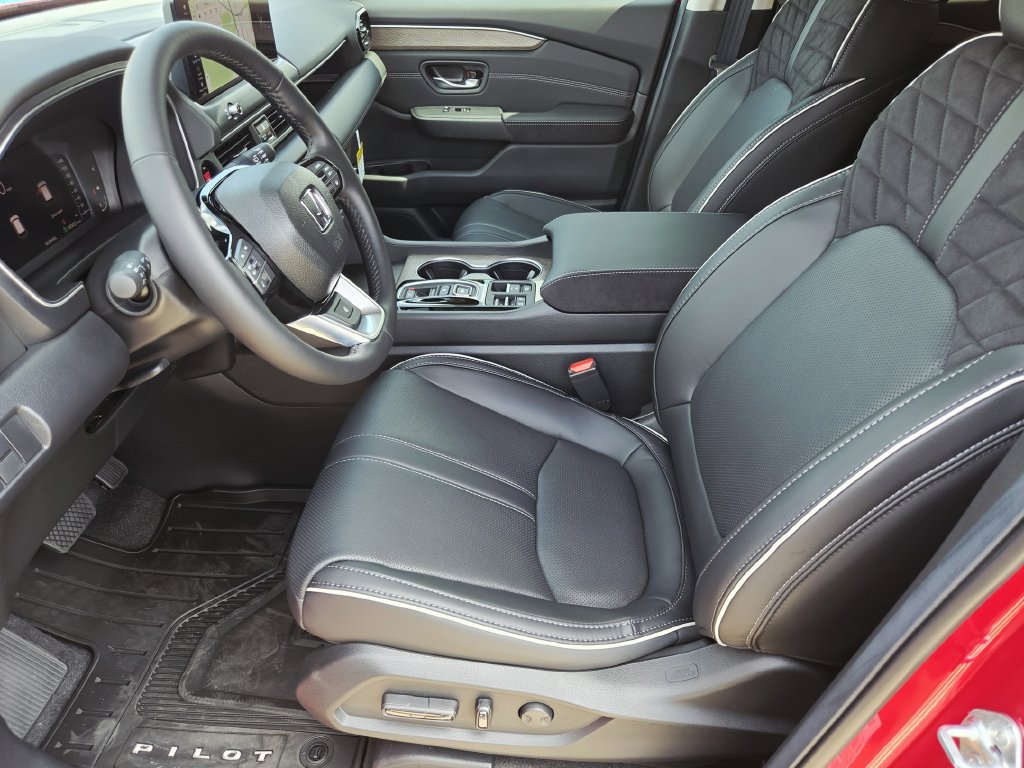 New 2026 Honda Pilot Elite image 8