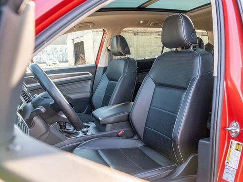 Used 2021 Volkswagen Atlas SE w/ Panoramic Sunroof Package image 20