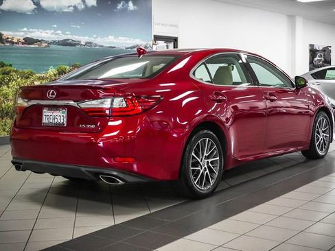Used 2016 Lexus ES 350 w/ Navigation System Package FWD image 6
