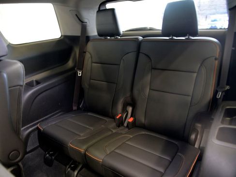 Used 2022 GMC Acadia AT4 w/ Technology Package image 30