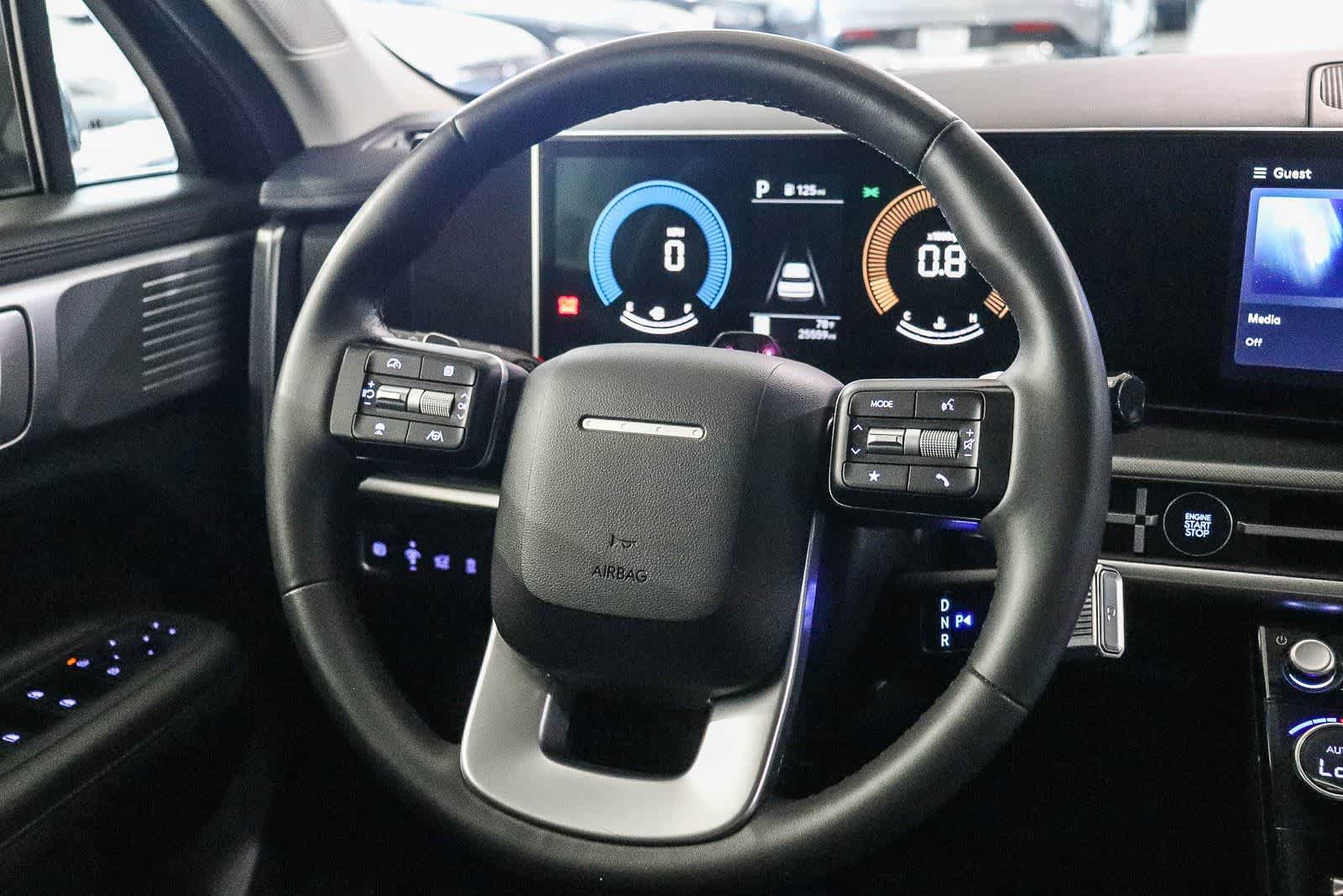 Used 2024 Hyundai Santa Fe SEL FWD image 15