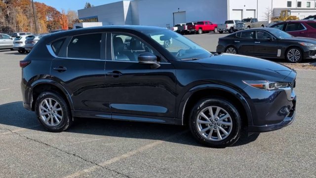 Used 2025 MAZDA CX-5 AWD 2.5 S w/ Preferred Package image 2