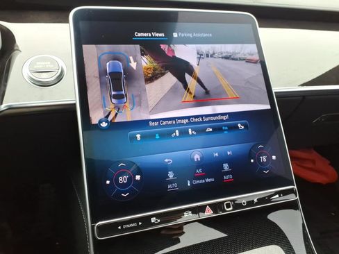 Used 2023 Mercedes-Benz S 580 4MATIC Sedan w/ AMG Line image 31