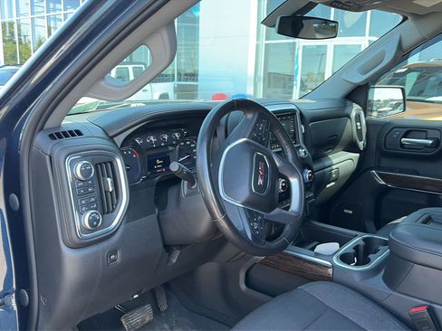 Used 2021 GMC Sierra 1500 Elevation w/ Preferred Package AWD/4WD image 5